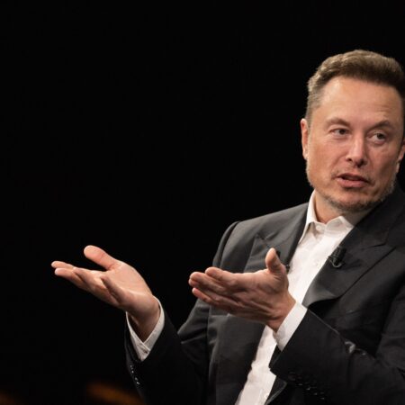 Elon Musk oferece quase US$100 bilhões para comprar a OpenAI