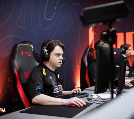 Astralis vence SAW na fase de grupos do PGL Cluj-Napoca 2025