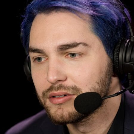 CrystalMay compartilha opinião sobre nova atualização em Dota 2