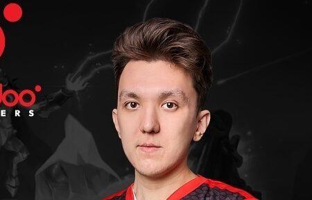 TA2000 comenta sobre retorno a uma equipe russa de Dota 2