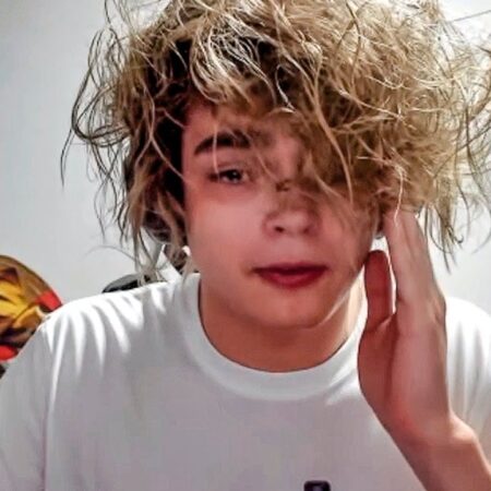 Streamer critica duramente Dota 2 e suas atualizações