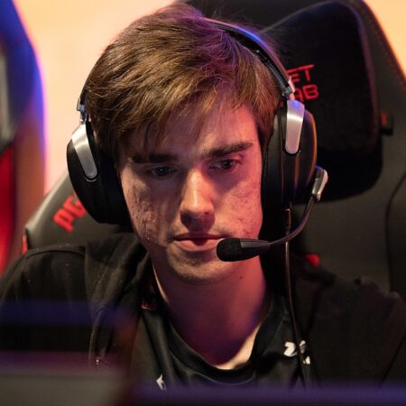 Miposhka comenta sobre vitória contra OG: “Eles não tiveram boas ideias”