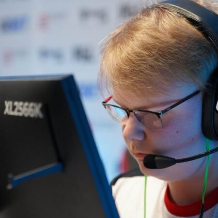 Jimpphat comenta sobre o próximo jogo contra a Team Spirit