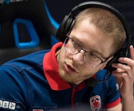 Afoninje monta time dos sonhos de Dota 2 com LenaGol0vach como carry e Taiga na posição 4
