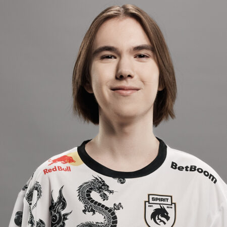 Psicólogo da Team Spirit Comenta Sobre o Comportamento de Donk Durante o BLAST