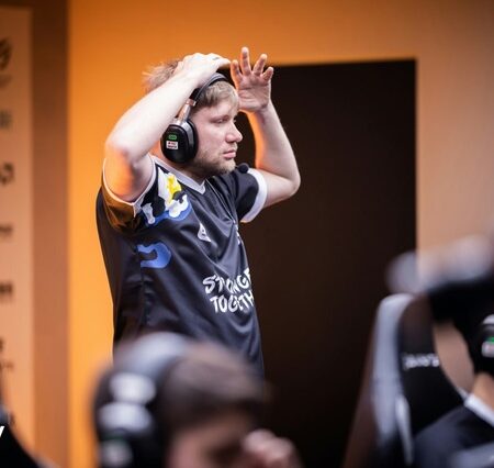 Kane se Pronuncia Sobre Saída da Passion UA