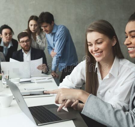 Análise de Malik sobre as Dificuldades de Daxak em Interagir com Companheiros de Equipe