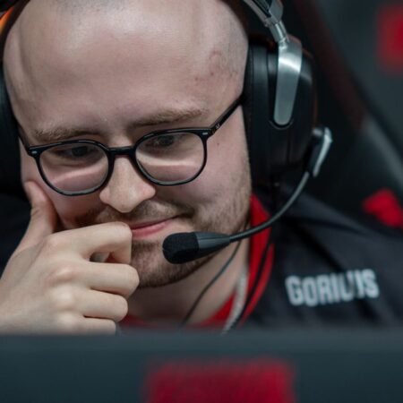 Complexity Gaming Supera FURIA Esports no PGL Bucharest 2025
