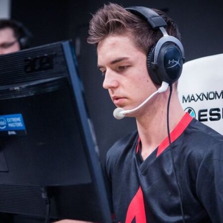 Device comenta derrota da Astralis para 3DMAX no PGL Bucharest 2025