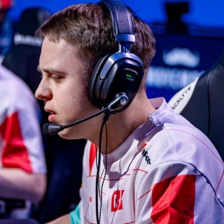 Partida de CS2: Nemiga Gaming contra 9Pandas