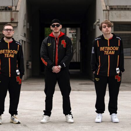 Primeiro Vlog da BetBoom Team no PGL Wallachia S4 Revela Motivo da Equipe Não Usar Dilatadores Nasais