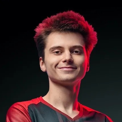 RAMZES666 Atinge 500 Mil Seguidores na Twitch e Agradece Fãs