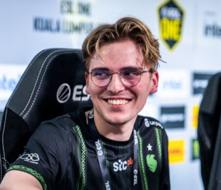 Skiter da Team Falcons Desvenda o Mistério dos Jogos Maratona no The International 2025