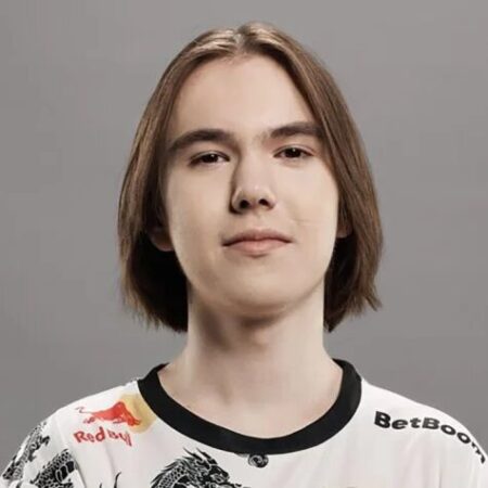 donk: Um Talento Sob o Radar do Mercado Global de CS2 – A Team Spirit Pode Perdê-lo em 2025?