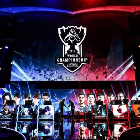 Campeonato Mundial de League of Legends: O Palco Está Completo e a Nostalgia Musical Aguarda