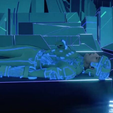 Tron: Mais do que Neons e Discos — Uma Análise da Franquia que Definiu Mundos Digitais
